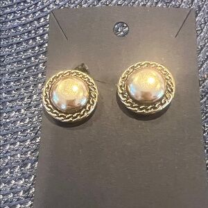 Elegant Gold-Tone Stud Earrings